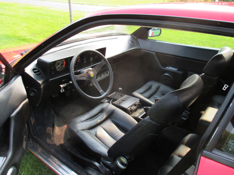 Illustration for article titled For $20,995, This 1982 Ferrari Mondial 8 Will Let You Say You Own A Ferrari